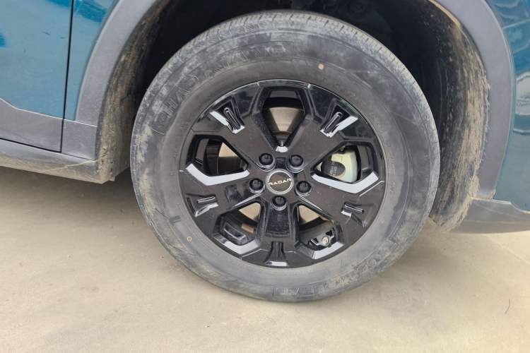 Used Radar Horizon 2023 410 km Entrepreneur Edition Exterior 7