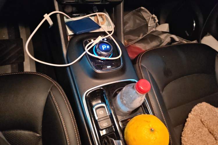 Used AION Trumpchi GE3 2018 530 Internet Enjoyment Version Gear Lever