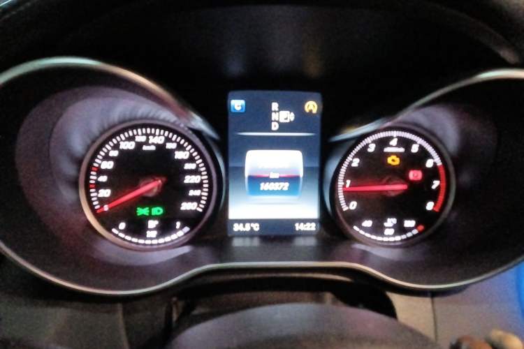 Used Mercedes-Benz C-Class 2015 Revised C 200 L Sport Edition Instrument Cluster