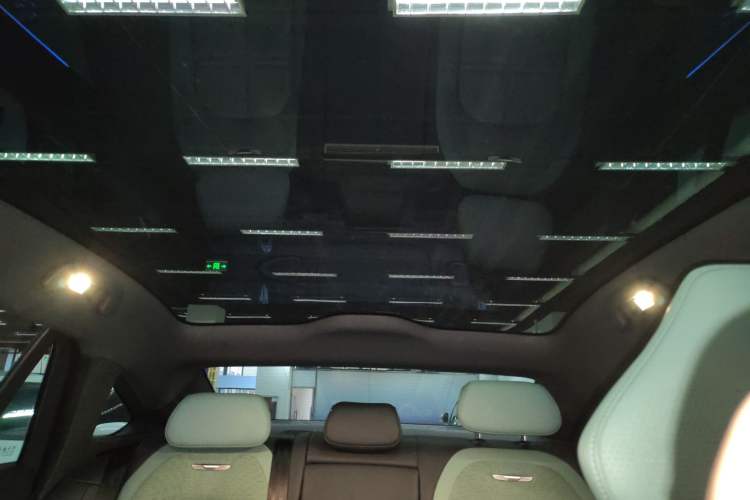 Used Hongqi EH7 2024 690 Pro
