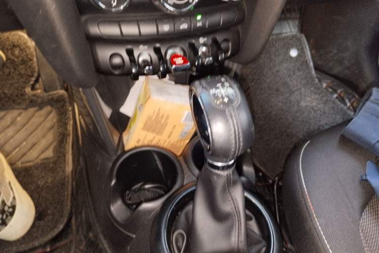 Used MINI 2016 1.2T ONE
