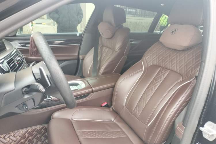 Used BMW 7 Series 2019 Restyled 740Li Leading Edition M Sport Package Left Front Seat