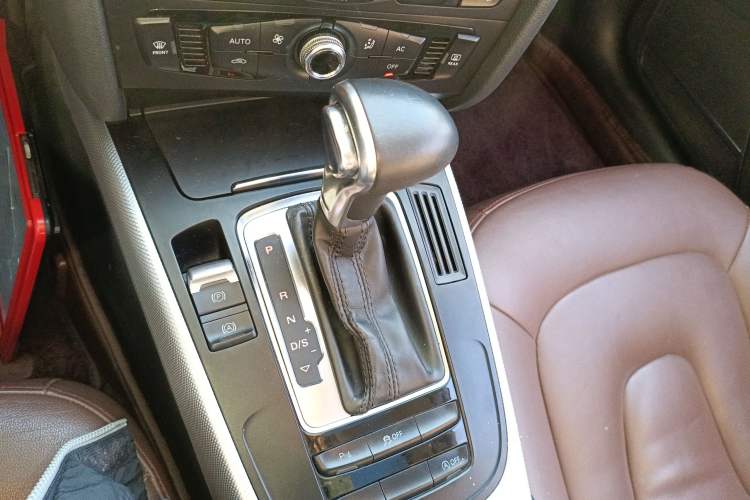 Used Audi A4L 2013 35 TFSI Automatic Standard Model