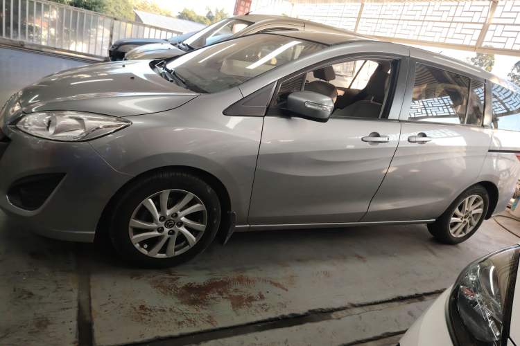 Used Mazda Mazda 5 2013 2.0L Automatic Comfort Edition