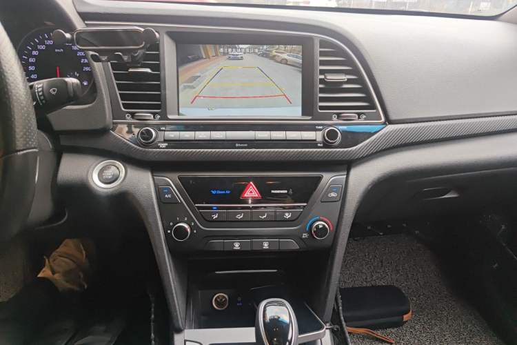 Used Hyundai Elantra (6th Generation / Lingdong) 2018 1.4T Dual-Clutch Xuan Dong · Dynamic Edition Audio And AC Panel