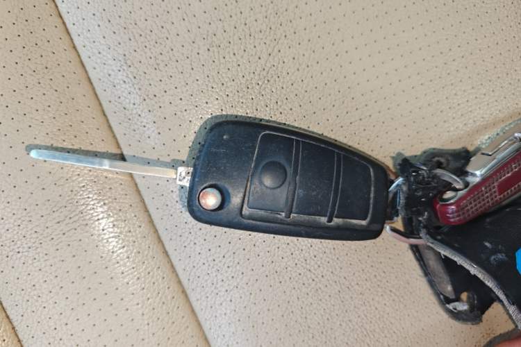 Used Chery E3 2013 1.5L Manual ZhiShang Model
