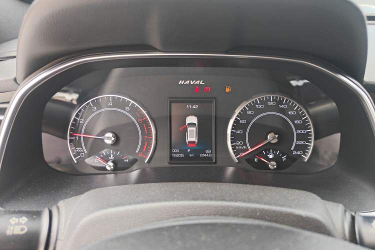 Used Haval H6 2017 Red Label 2.0T Automatic Two-Wheel Drive ZhiShang Model