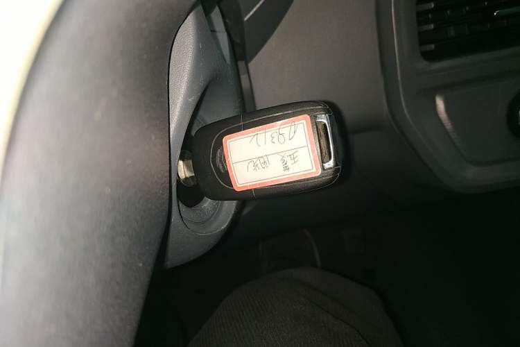 Used Wuling Yangguang 2024 300km Range Practical Window-Sealed Version 60kW