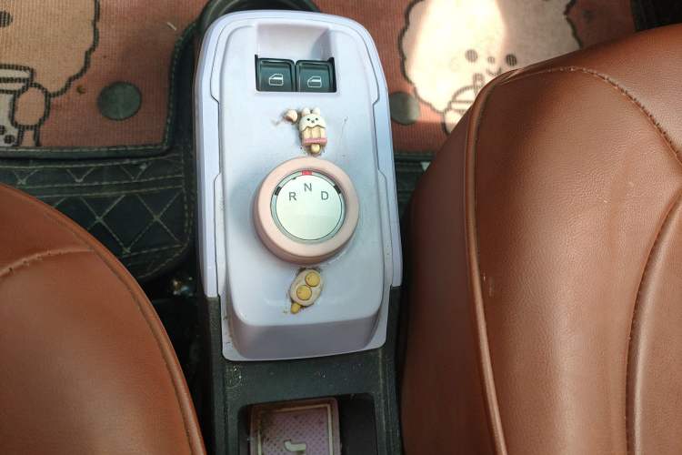 Used Chery QQ Ice Cream 2022 170km Sundae Phosphate Lithium-Ion