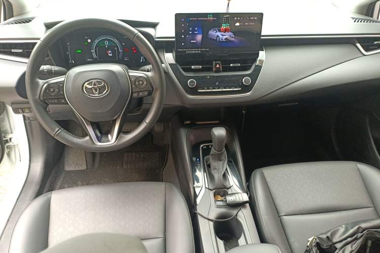 Used Toyota Corolla 2024 1.8L Smart Electric Hybrid Dual-Engine Elite Edition
