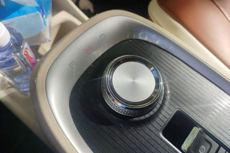 Used ORA Good Cat 2021 400km Standard Range Athena Edition Lithium Iron Phosphate Gear Lever