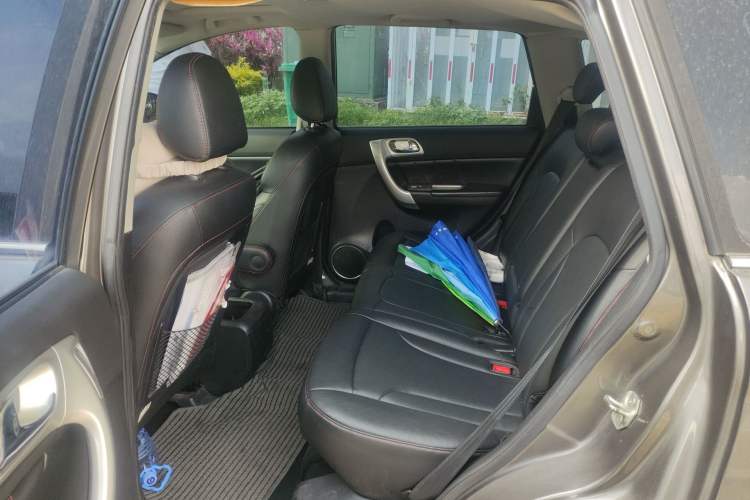 Used Haval H6 2016 Upgraded Model 1.5T Automatic Two-Wheel Drive Elite Version