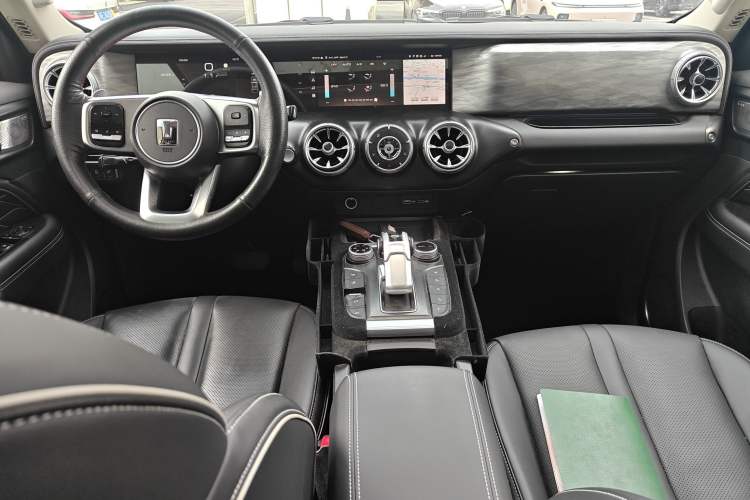 Used Tank 300 2021 City Edition 2.0T Essential Model
