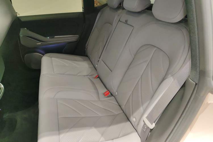 Used Nio ET5 2025 75 kWh

