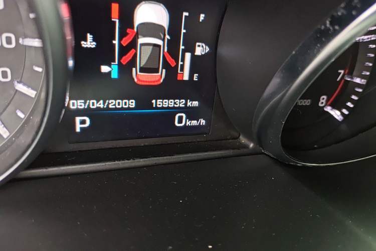 Used Land Rover Range Evoque 2012 2.0T 5-Door Ignite Edition Odometer Close Up