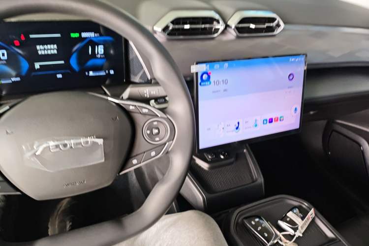 Used Dongfeng Aeolus SKY EV01 2025 530 km AIR Elite Edition