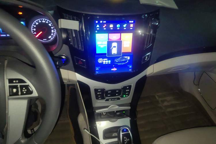 Used BYD e5 2017 300 Prestige Edition
