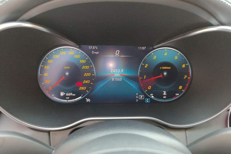 Used Mercedes-Benz C-Class 2020 Updated C 200 L Fashion Edition