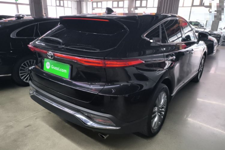 Used Toyota Harrier 2022 2.0L CVT Two-Wheel Drive Deluxe Edition
