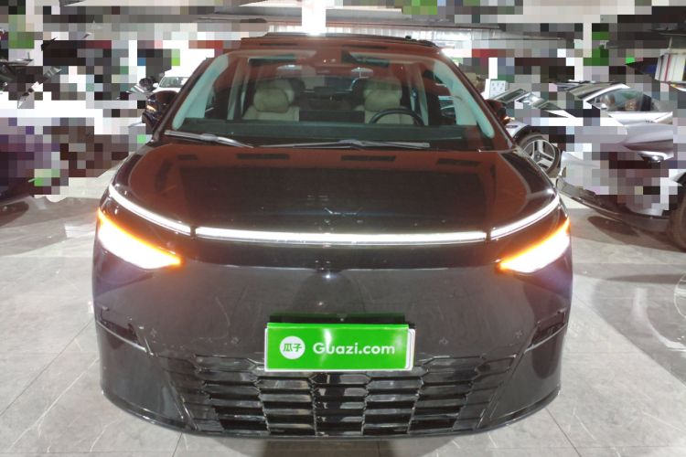 Used XPeng X9 2024 702 Ultra-Long Range Max