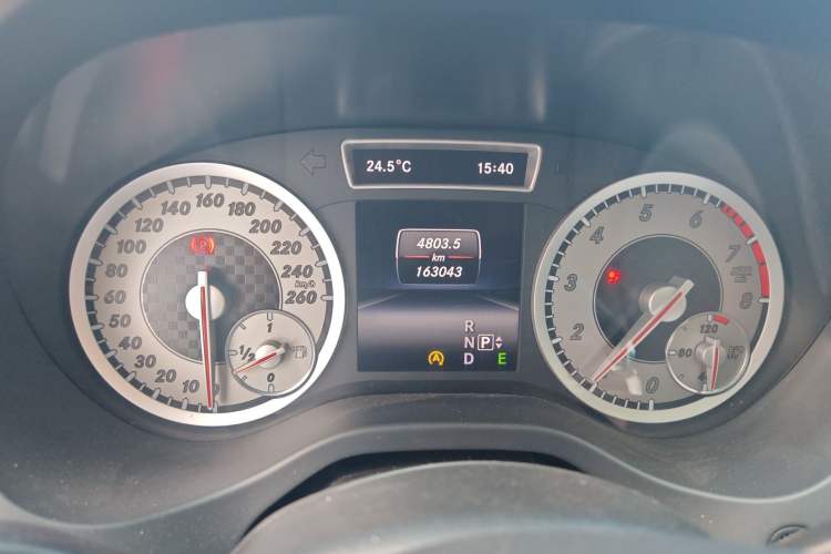 Used Mercedes-Benz A-Class 2015 A 200 Fashion Model
