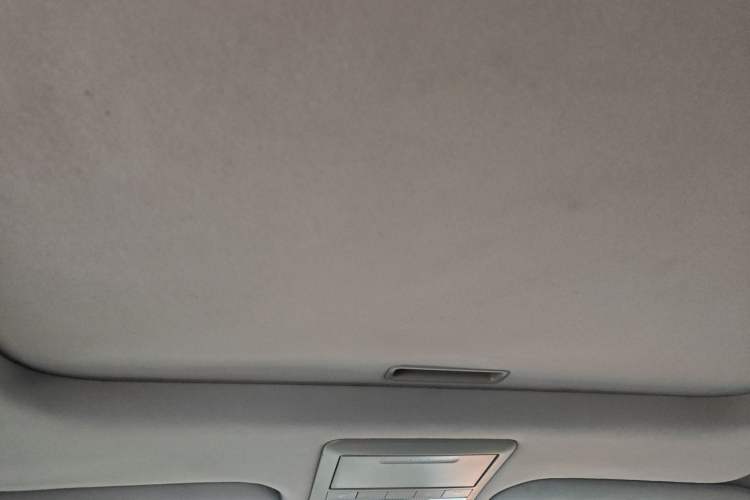 Used Chevrolet Captiva 2014 2.4L Two-Wheel Drive Urban Version 7 Seats