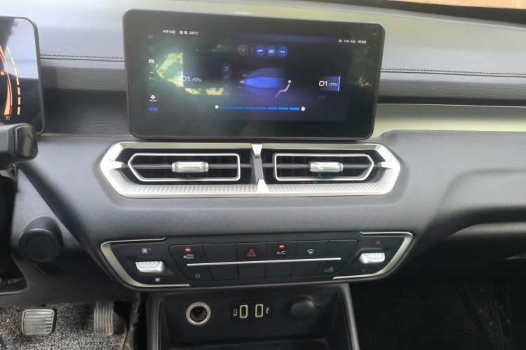 Used Great Wall King Kong Poer 2022 2.0T Manual Gasoline Two-Wheel-Drive Elite Version with Long Bed – GW4C20B