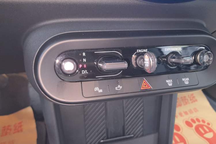 Used MINI MINI 2025 2.0T COOPER S CABRIO Artist