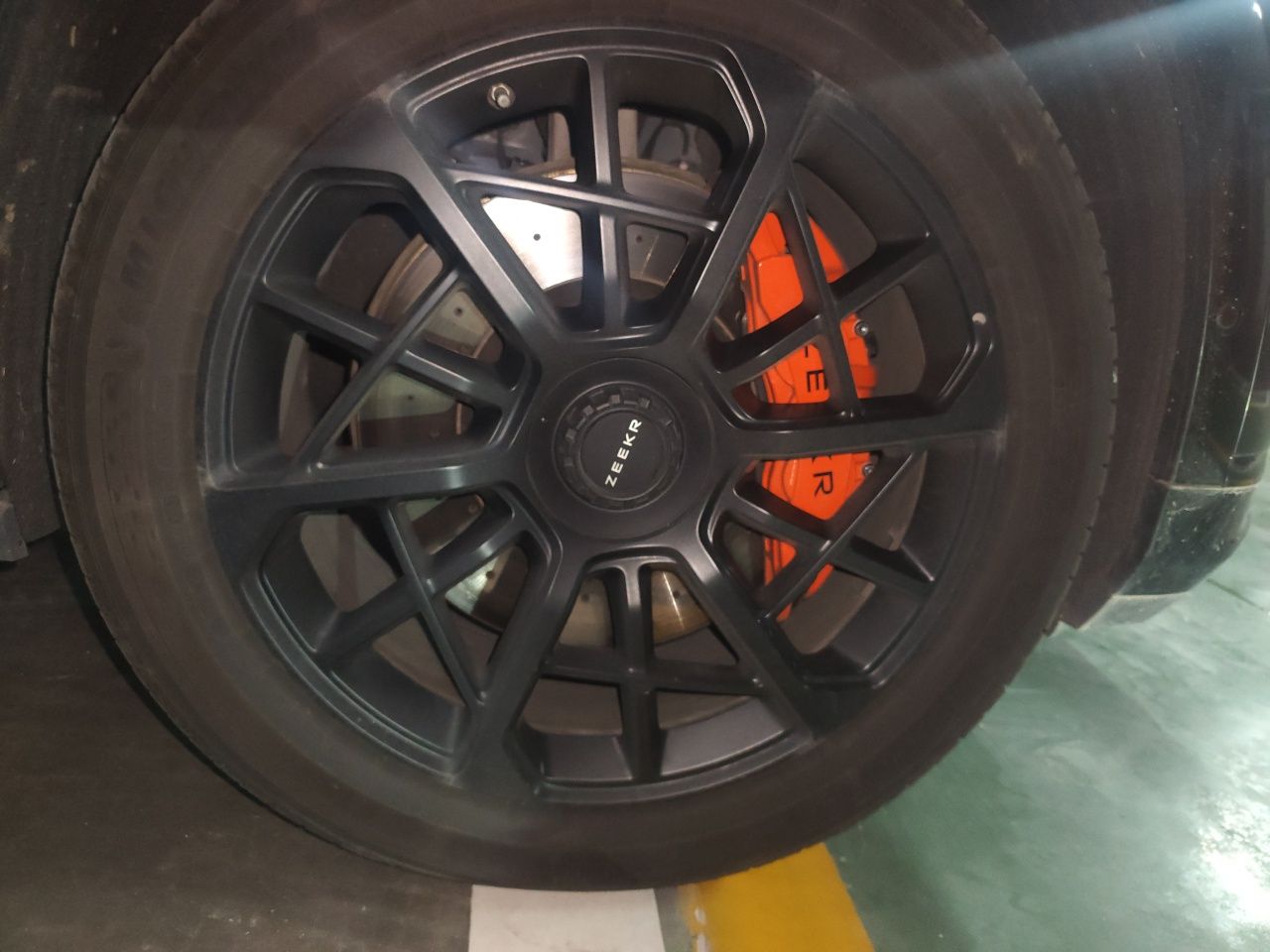 Zeekr 9X 2025 Ultra Edition 70kWh — снимка 8