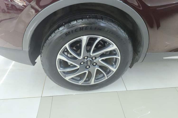 Used Lincoln Corsair 2022 2.0T Two-Wheel Drive Deluxe Edition