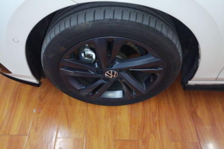 Used Volkswagen Golf 2023 Facelift 280TSI DSG R-Line Lite
