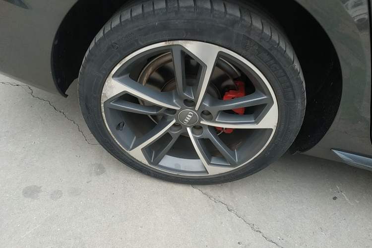 Used Audi A4L 2020 40 TFSI Fashion Dynamic Model
