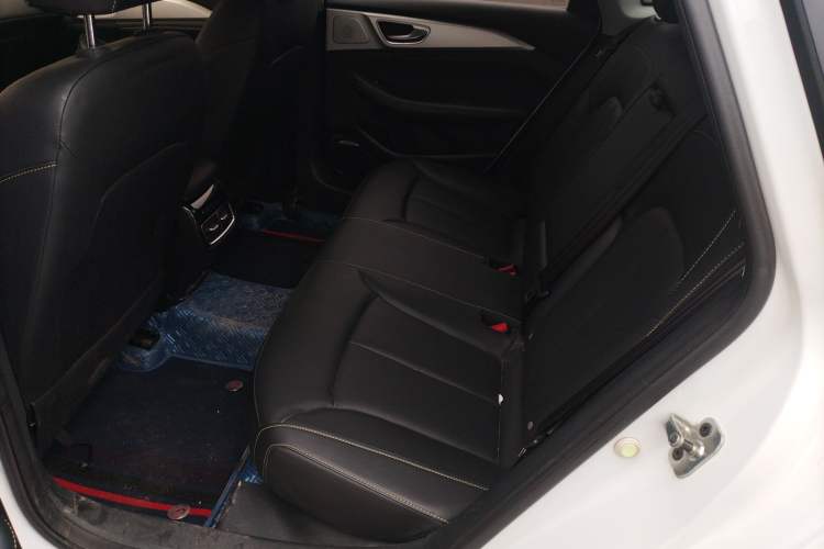 Used Roewe i6 MAX 2020 300TGI Automatic Sporty Cool Edition