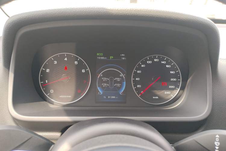 Used BYD Tang 2018 2.0T Automatic SmartConnect Luxury Edition 5 Seats China V Standard
