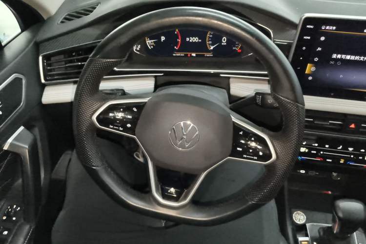 Used Volkswagen Tiguan L 2022 330TSI Automatic Two-Wheel Drive R-Line Enhanced Edition