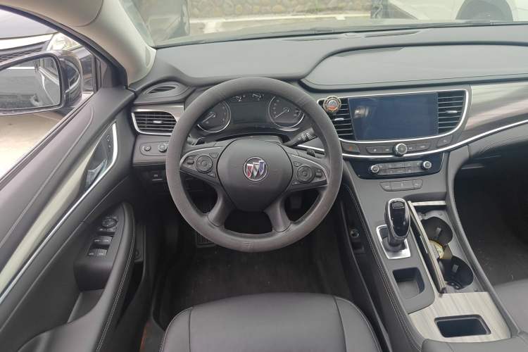 Used Buick LaCrosse 2022 652T Luxury Version
