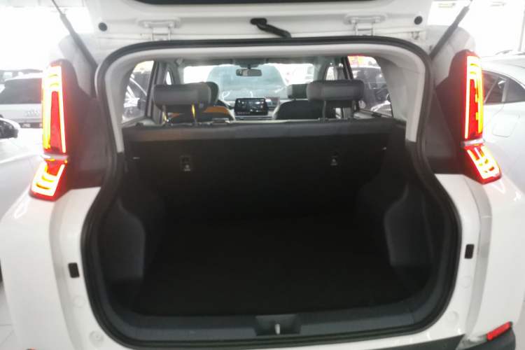 Used Bestune NAT 2023 PRO Enjoy Travel Edition 419km Trunk