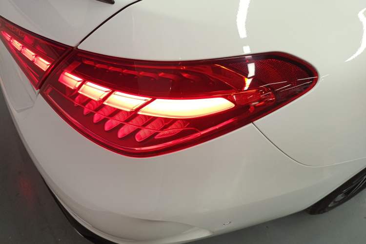 Used Mercedes-Benz C-Class 2023 Restyled C 260 L Night Edition Sports Version Right Rear Taillight