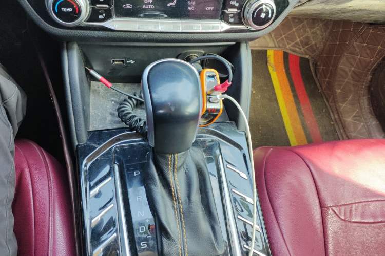 Used Bestune T77 2019 Facelift 230 TID Automatic Luxury Version China V Emission Standard
