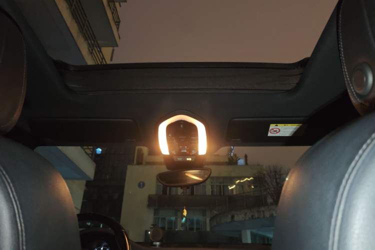 Used Porsche Macan 2017 Macan 2.0T Headliner