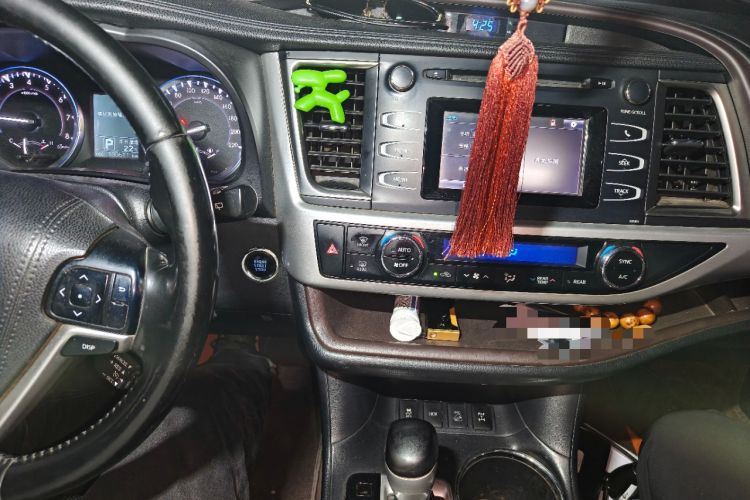 Used Toyota Highlander 2015 2.0T Four-Wheel Drive Luxury Edition 7-Seater
