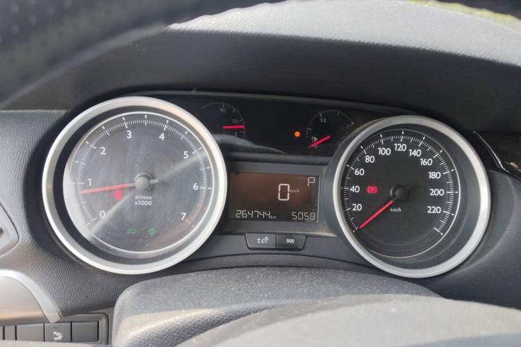 Used Peugeot 408 2014 1.8L Automatic Luxury Edition