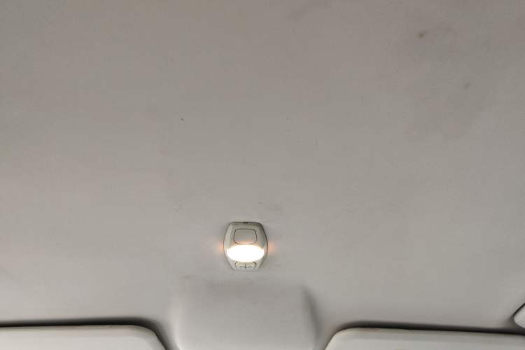 Used Ford Focus 2015 Sedan 1.6L Automatic Comfort Model Headliner