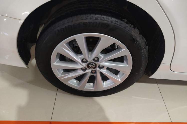 Used Toyota Camry 2021 2.0G Luxury Edition Exterior 5