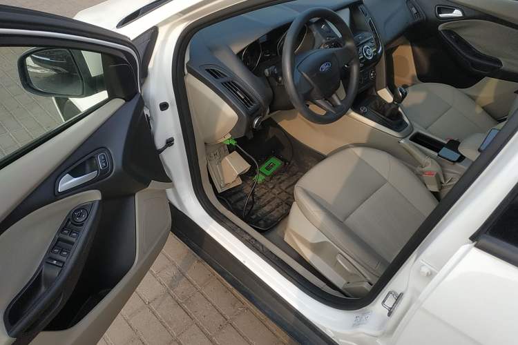 Used Ford Focus 2017 Sedan 1.6L Manual Comfort Plus SmartDrive Edition