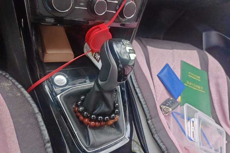 Used Volkswagen Tharu 2025 New Sharp 1.5L Ambitious Edition Gear Lever