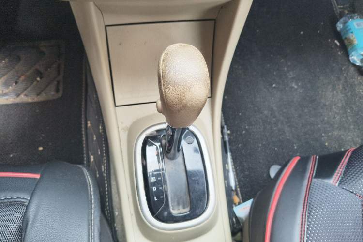 Used Nissan Sylphy 2018 Classic 1.6XE CVT Comfort Edition Gear Lever