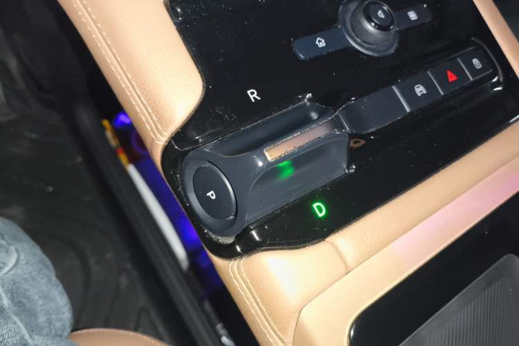 Used Nio ES8 2018 355 km Base Version 6-Seater Edition