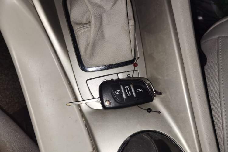 Used Citroen C5 2012 2.0L Automatic Luxury Edition Vehicle Key