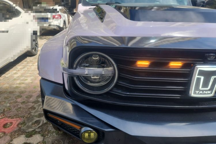 Used Tank 300 2023 City Edition 2.0T—Stylish as Ever Right Front Headlight